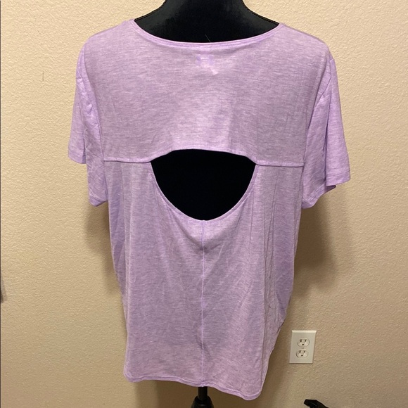 Under Armor Purple Short Sleeve Relaxed T-Shirt - Picture 3 of 7